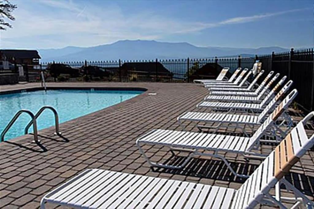 A Natural High Villa Sevierville Exterior foto